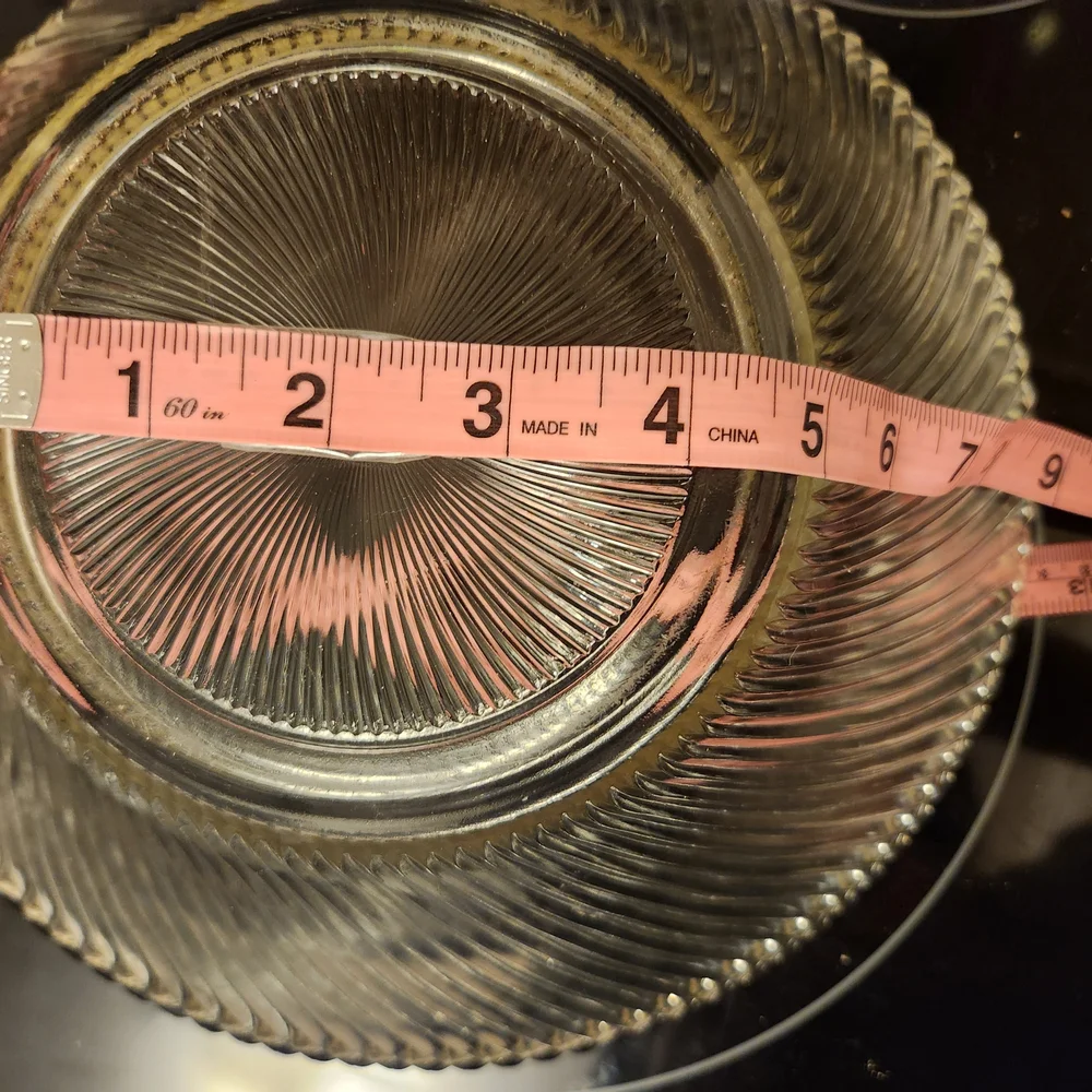 Pretty Textured Swirl Glass Serving Table Bowl 2.5 lbs